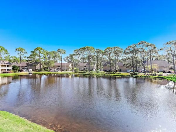 Charming Two Bedroom Vacation Rental in Miramar Beach Sleeps 8