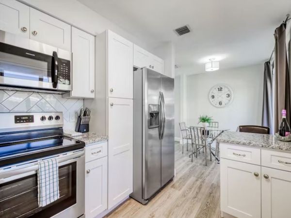 Four Bedroom Vacation Duplex in Pompano Beach Sleeps 10