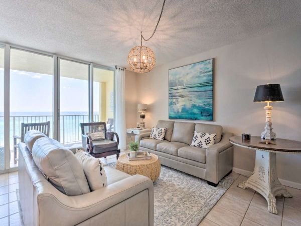 Gulf Front Two Bedroom Vacation Condo in Fort Walton Beach