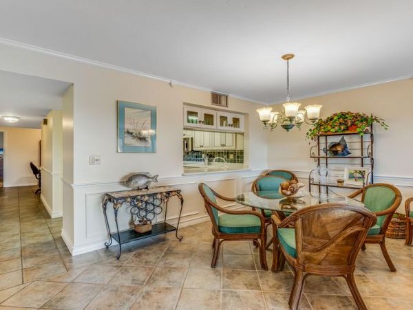 Boca Grande Vacation Condo Three Bedroom Walk to Beach