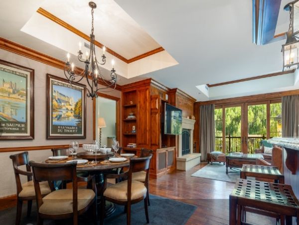 Ritz Carlton Condo Two Bedroom Mountain Views