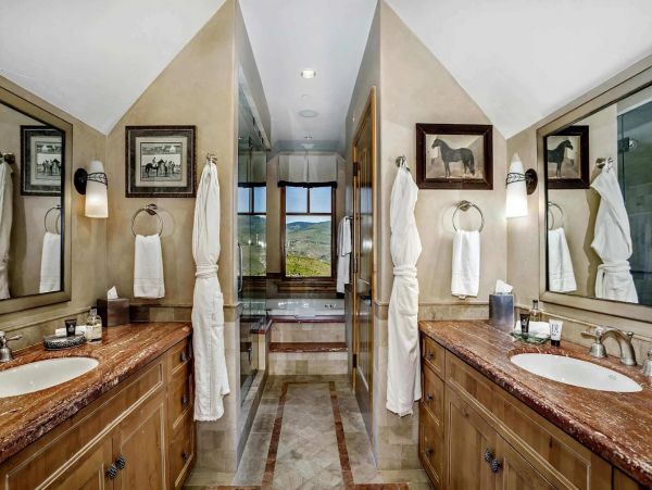 Beaver Creek Four Bedroom Ski in - Ski out Vacation Rental
