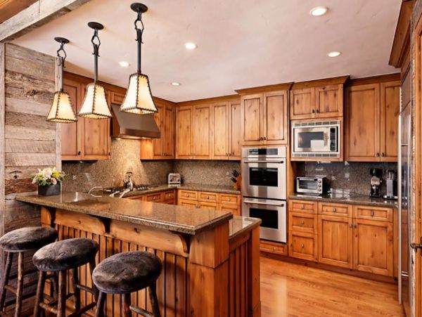 Ski Vacation Penthouse Four Bedroom Mountain Views