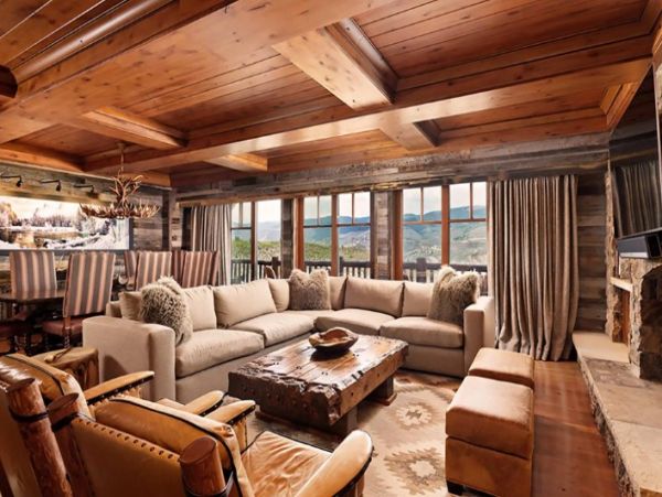 Ski Vacation Penthouse Four Bedroom Mountain Views