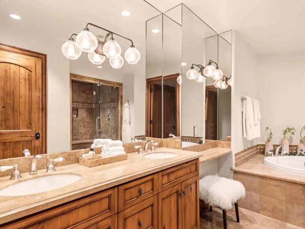 Ski Vacation Penthouse Four Bedroom Mountain Views