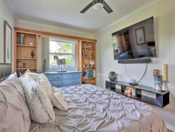 Bradenton Vacation Home with Pool & 2 Bedroom