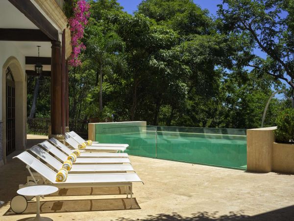 Six Bedroom Mediterranean Luxury Vacation Villa Sleeps 12