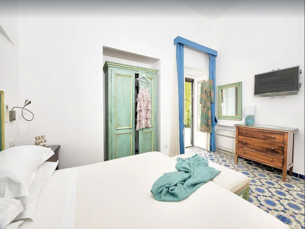 Luxury  Amalfi Six Bedroom Private Luxury Vacation Villa