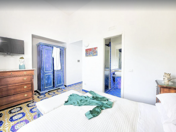 Luxury  Amalfi Six Bedroom Private Luxury Vacation Villa