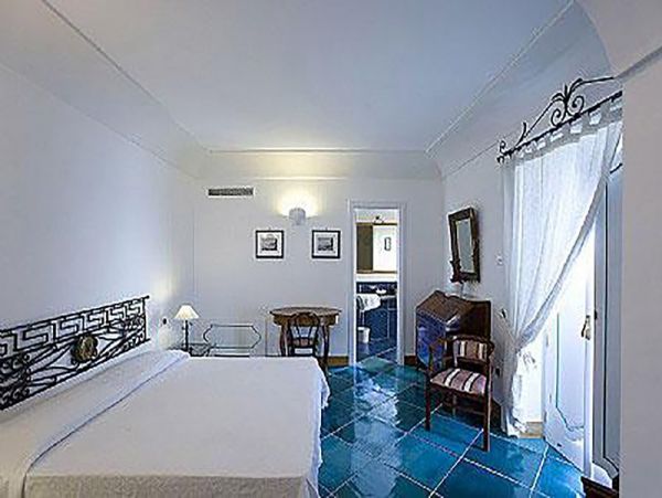 Positano Vacation Villa Five Bedroom Ocean Views