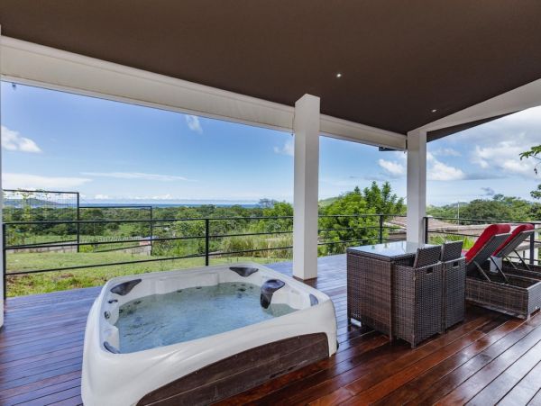 Playa Flamingo Vacation Home One Bedroom