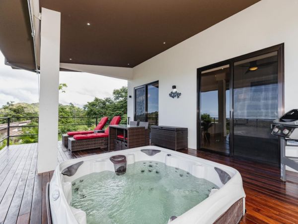Playa Flamingo Vacation Home One Bedroom