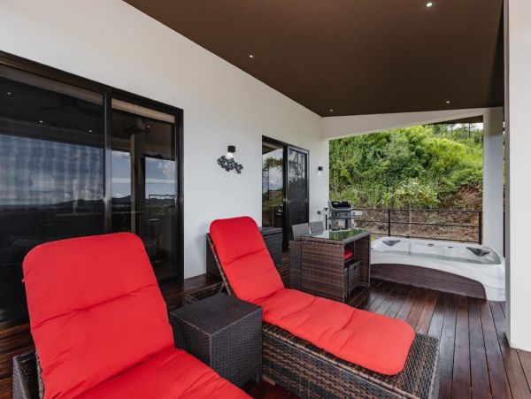 Playa Flamingo Vacation Home One Bedroom