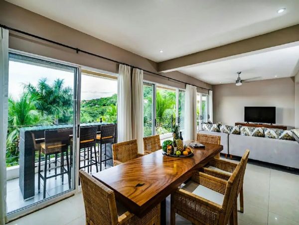 Playa Flamingo Vacation Condo Three Bedrooms Sleeps 6 Guests