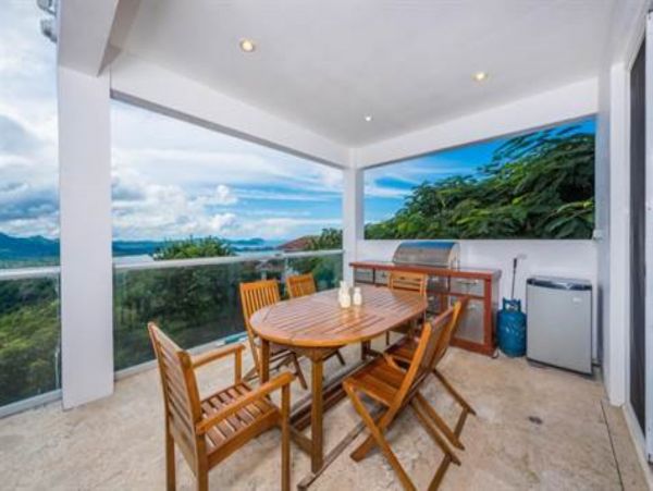Playa Potrero Vacation Pool Home Five Bedroom