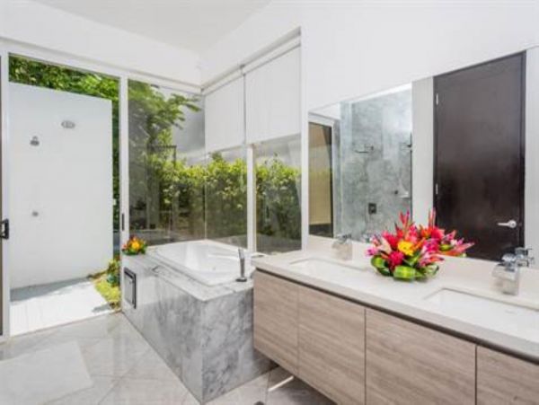 Playa Potrero Vacation Pool Home Five Bedroom