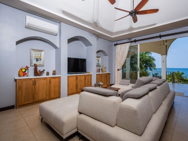Luxury Costa Rica Beach Villa