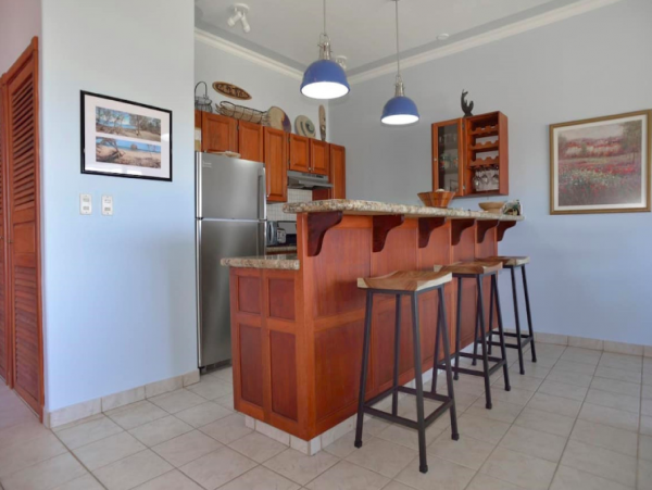 Two Bedroom Condo with Ocean views