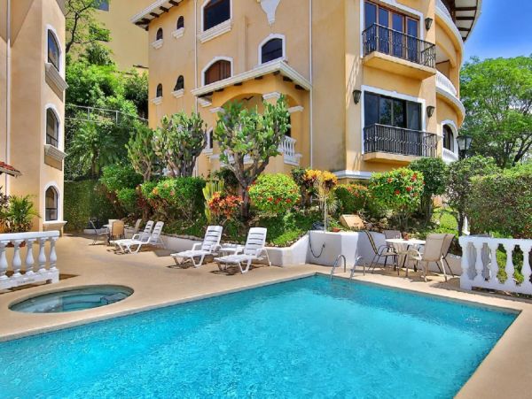 Playa Flamingo Vacation Penthouse Ocean Views