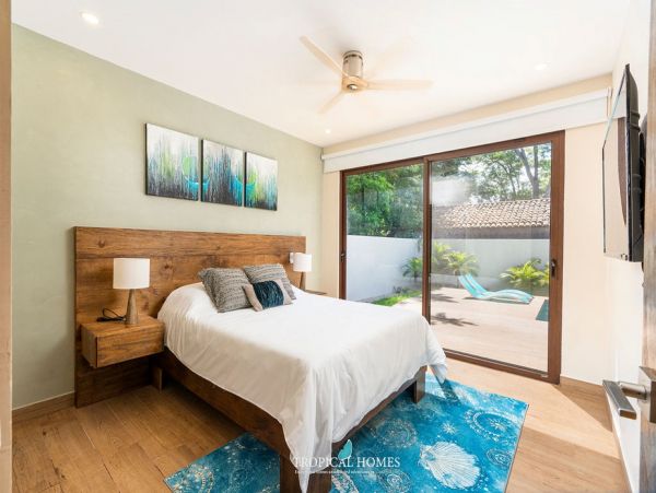 Playa Flamingo Vacation Home Three Bedroom Walk to Beach