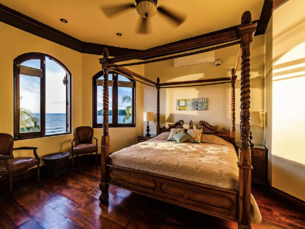 The Ultimate Vacation Villa By The Sea in Potrero