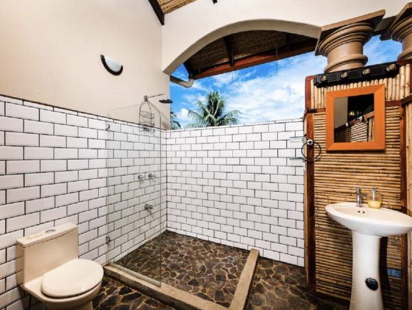 The Ultimate Vacation Villa By The Sea in Potrero