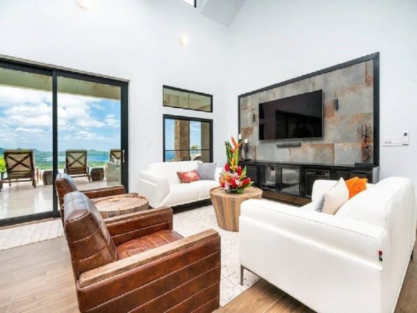 Luxury Playa Flamingo Vacation Home Three Bedroom