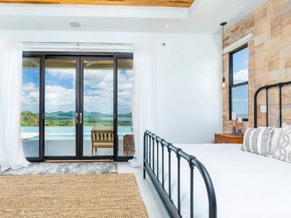 Luxury Playa Flamingo Vacation Home Three Bedroom