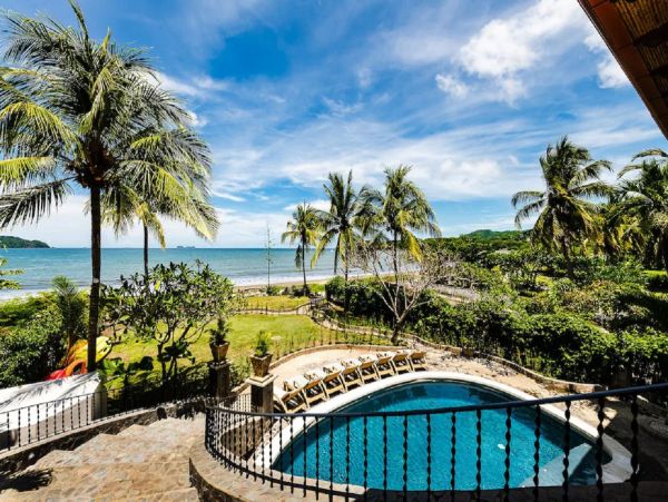 Playa Flamingo Vacation Home Nine Bedroom On Beach