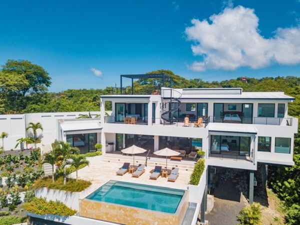 Mountain & Ocean View Four Bedroom Vacation Home in Playa Potrero