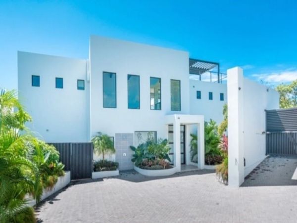 Mountain & Ocean View Four Bedroom Vacation Home in Playa Potrero