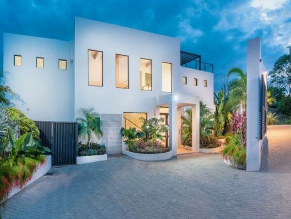 Mountain & Ocean View Four Bedroom Vacation Home in Playa Potrero