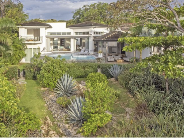Tamarindo Luxury Vacation Villa Views, Pool & Luxury Staff