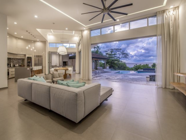 Tamarindo Luxury Vacation Villa Views, Pool & Luxury Staff