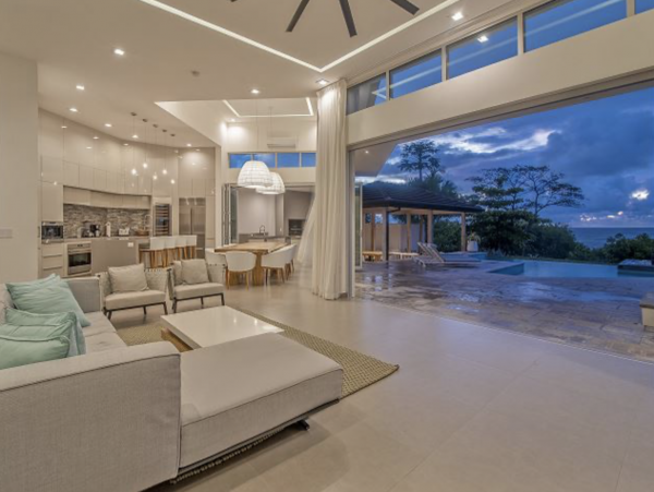 Tamarindo Luxury Vacation Villa Views, Pool & Luxury Staff