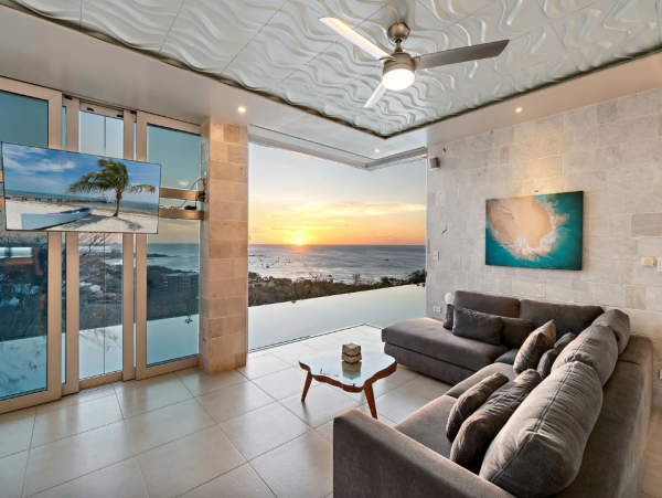 Luxury Tamarindo Vacation Rental with 8 Bedrooms & Pool