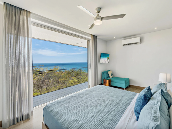 Luxury Tamarindo Vacation Rental with 8 Bedrooms & Pool