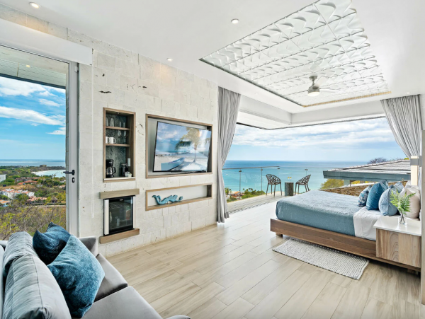 Luxury Tamarindo Vacation Rental with 8 Bedrooms & Pool