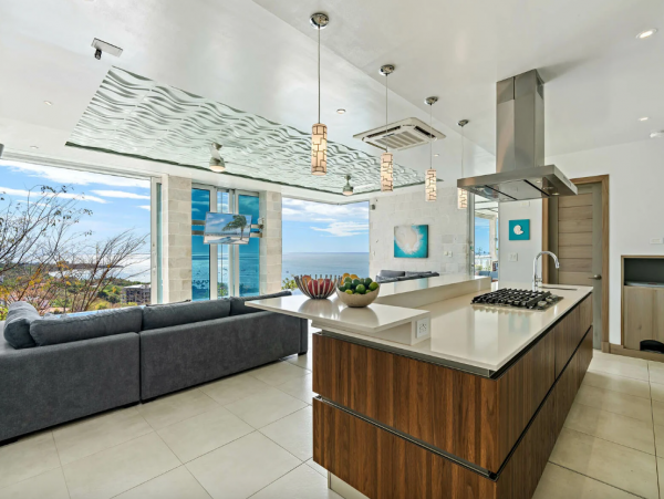 Luxury Tamarindo Vacation Rental with 8 Bedrooms & Pool