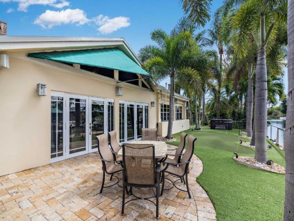 Lake Worth Vacation Home 3 Bedroom