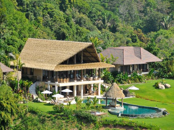 Puntarenas Luxury Villa with Six Bedroom