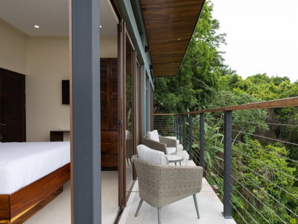 Gorgeous 4 Bedroom Home in Jaco with Ocean & Mountain Views