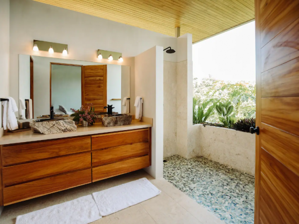 Luxury 4 Bedroom Villa in Playa Santa Teresa