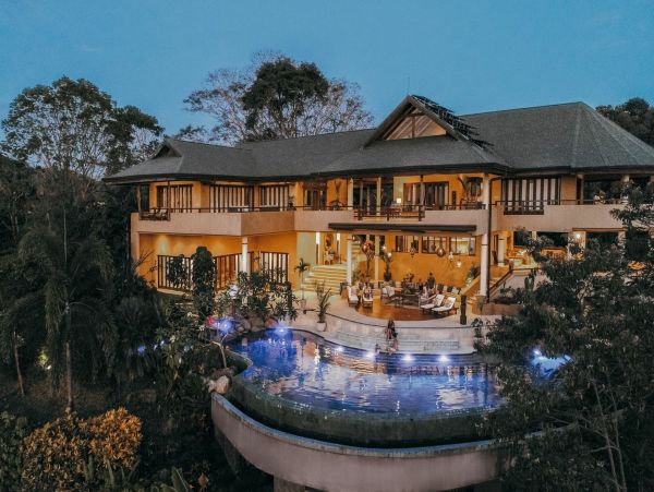Luxury Two Spectacular Villas with 7 Bedrooms & Private Heliport