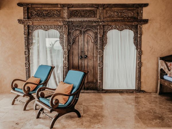 Luxury Two Spectacular Villas with 7 Bedrooms & Private Heliport