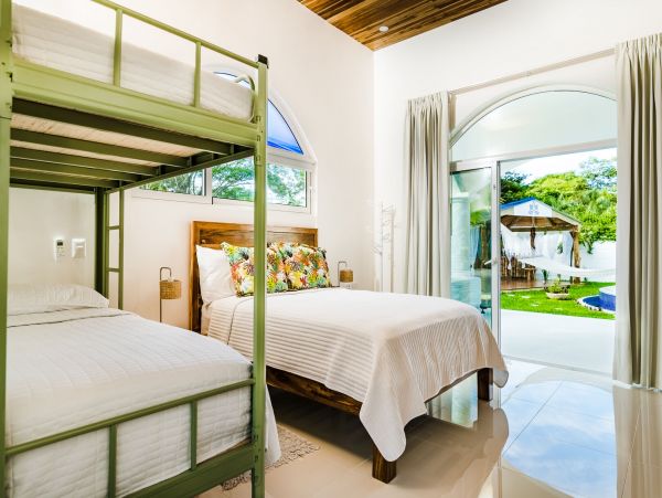 Gorgeous Vacation Villa in Tamarindo Close to Beach