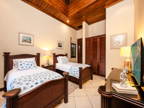 Tamarindo Beachfront Luxury with Infinity Pool & Unmatched Views