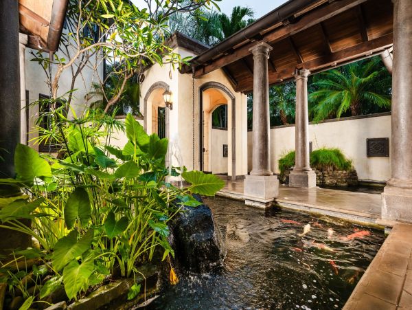 Tamarindo Beachfront Luxury with Infinity Pool & Unmatched Views
