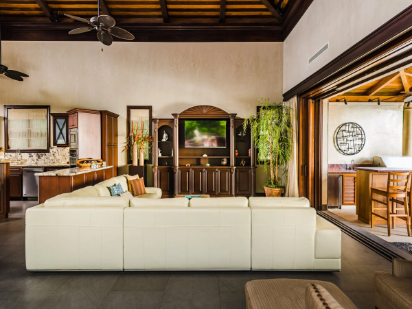 Tamarindo Beachfront Luxury with Infinity Pool & Unmatched Views