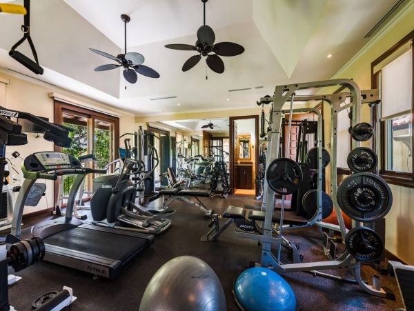 Tamarindo Beachfront Luxury with Infinity Pool & Unmatched Views